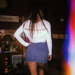 White fringe shirt🖤